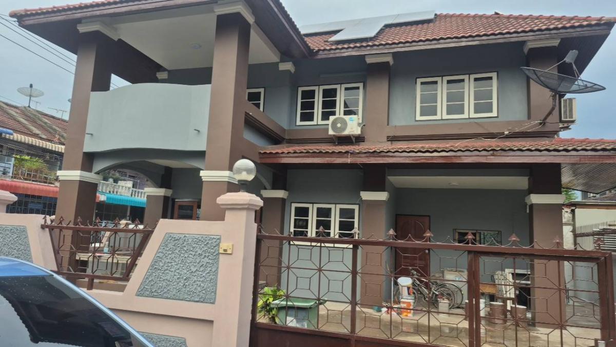 รูป 🔥 บ้านเดี่ยวหลังมุมให้เช่า 64 ตร.ว. | 4 ห้องนอน | จอดรถ 5 คัน | ติด Solar Cell ช่วยประหยัดค่าไฟ - รูปที่ 1/1