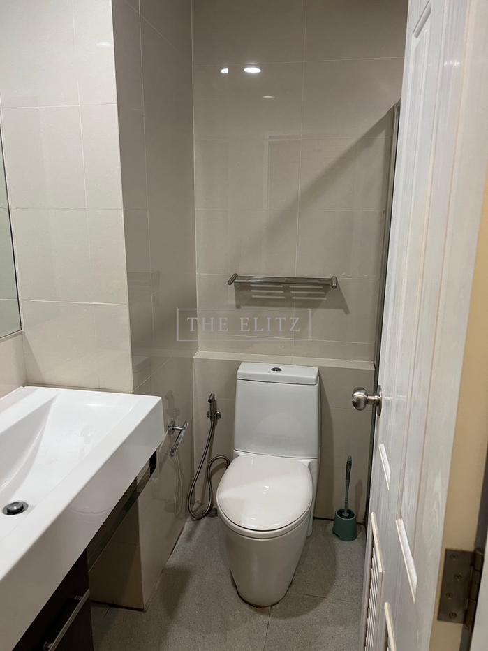 รูป ✨ Expansive Duplex Layout Residence | Unique Home-Like Experience | Prime Golden Area ✨ - รูปที่ 12/28