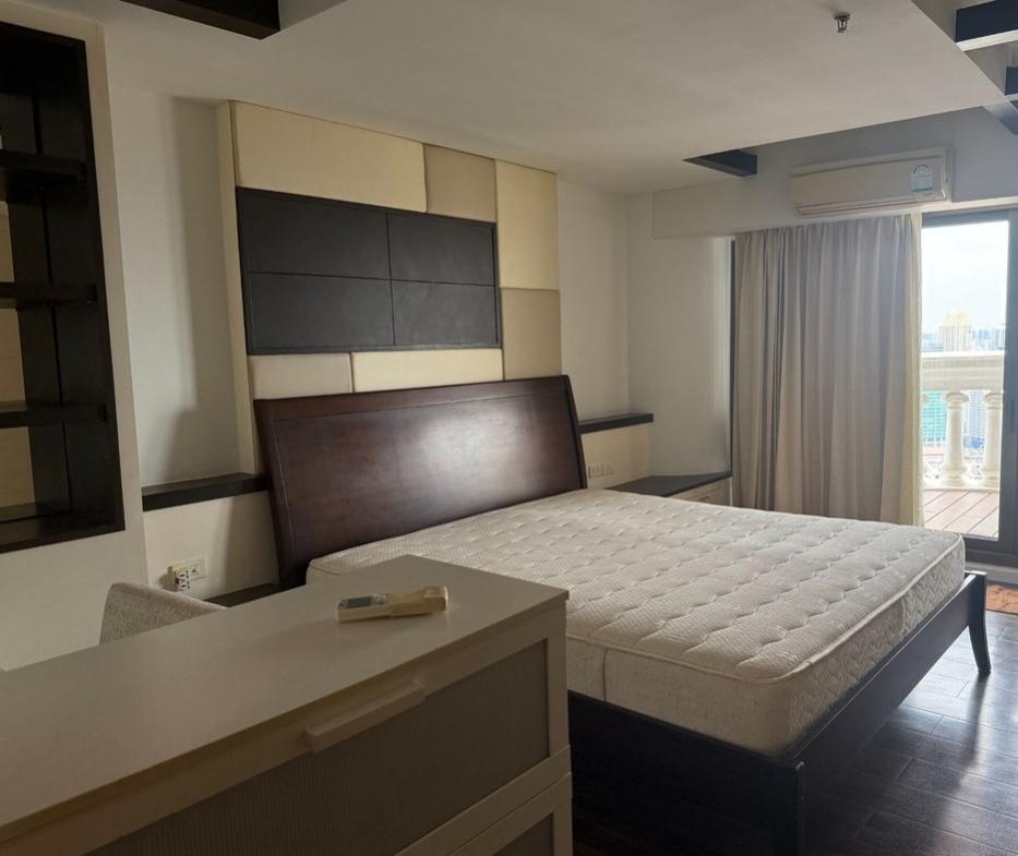 รูป ให้เช่า State Tower Bangkok  ชั้น 44  City View  ห้องขนาด 68 ตร.ม.  1 ห้องนอน  1 ห้องน้ำ - รูปที่ 1/9