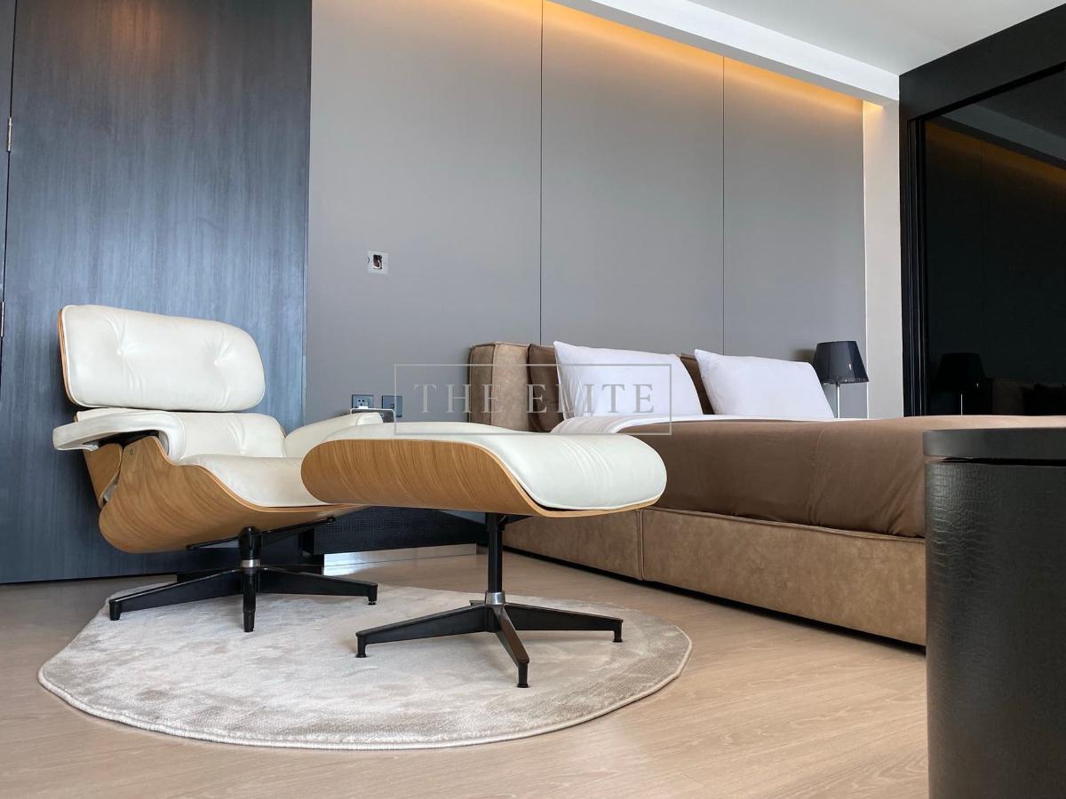 รูป ✨ Rare Duplex Unit - High Ceiling & Expansive Space | Ultimate BTS Phra Khanong Convenience ✨ - รูปที่ 10/19