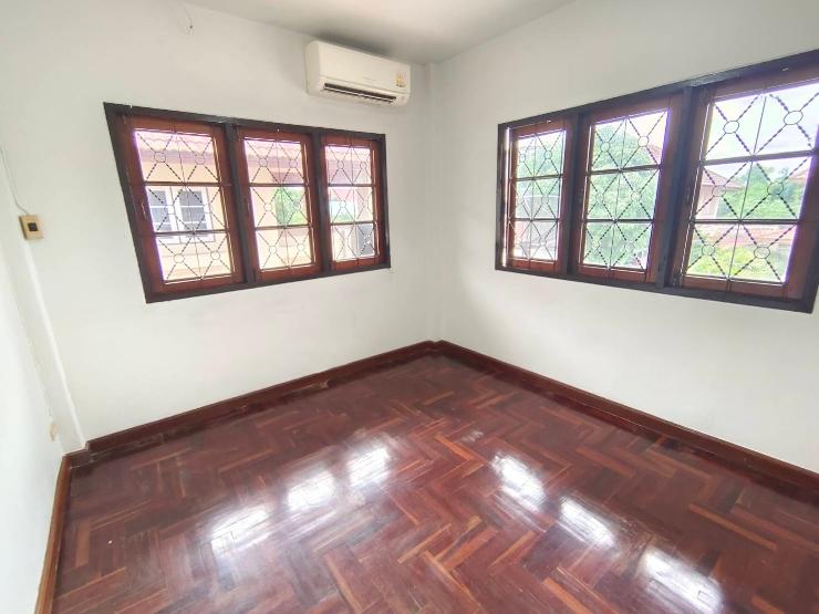 รูป 🔥 บ้านเดี่ยวหลังมุมให้เช่า 64 ตร.ว. | 4 ห้องนอน | จอดรถ 8 คัน | ติด Solar Cell ช่วยประหยัดค่าไฟ - รูปที่ 16/18