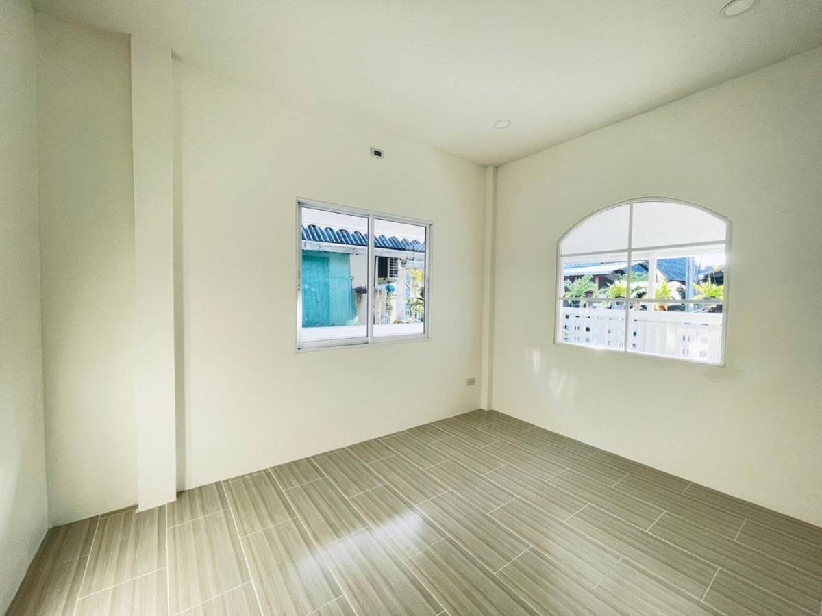 รูป 🏡✨ บ้านเดี่ยวชั้นเดียว ทำเลพรพิงค์ 2 ใกล้ตลาดและห้างสรรพสินค้า ค่าเช่าเพียง 16,000 บาท/เดือน ✨🏡  #A4-H0502 - รูปที่ 10/15