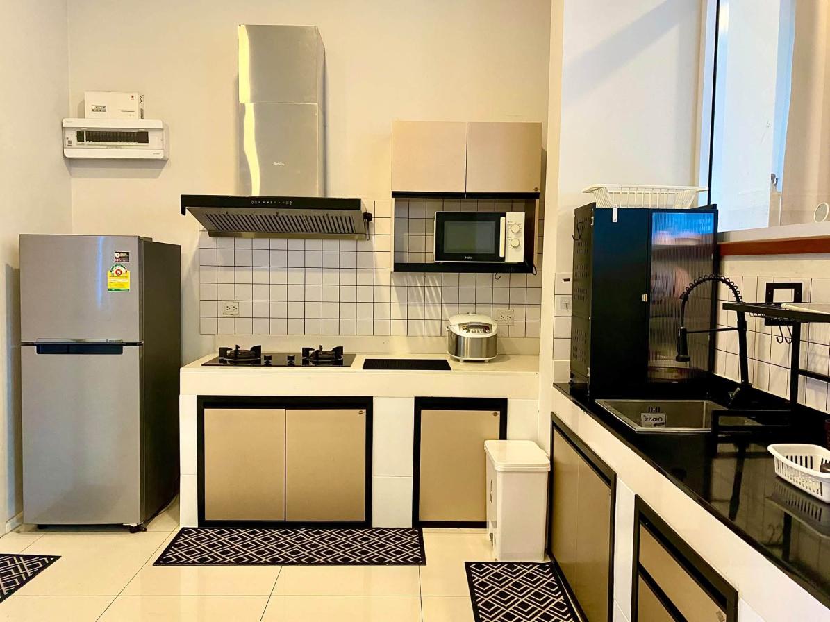 รูป 🏡✨ บ้านเดี่ยว 2 ชั้นให้เช่า ทำเลแม่ริม เชียงใหม่ | 3 ห้องนอน 3 ห้องน้ำ | บ้านในโครงการ รปภ. 24 ชม. ✨🏡  #AMR-H0327 - รูปที่ 5/15