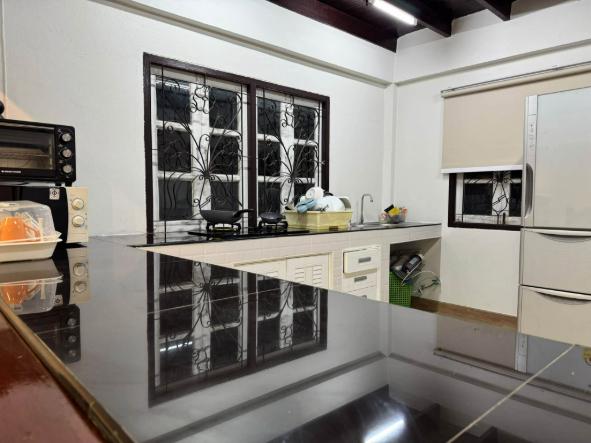 รูป HR3832ให้เช่าบ้านเดี่ยว 2 ชั้น รีโนเวทใหม่ ใจกลางอุดมสุข (Pet Friendly) ใกล้ BTS อุดมสุข และ MRT ศรีอุดม พื้นที่กว้าง พร้อมเข้าอยู่ - รูปที่ 6/28