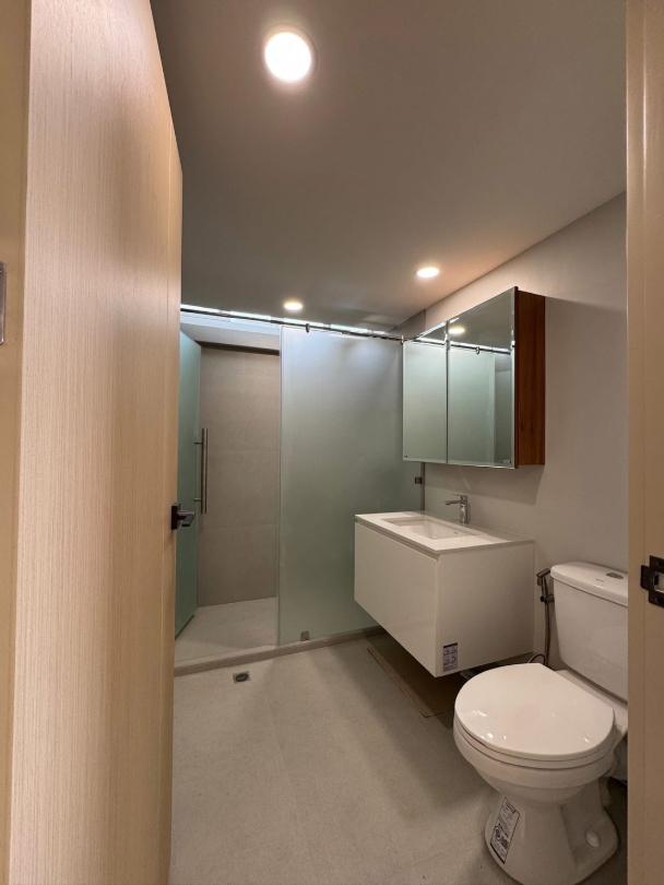 รูป MN009869 | 2 ห้องนอน | 1 ห้องน้ำ | BTS Phrom Phong | 135 ตร.ม. | 75,000 บาท/เดือน | ชั้น 12 — Supalai Place Sukhumvit 39 กรุงเทพฯ - รูปที่ 2/10