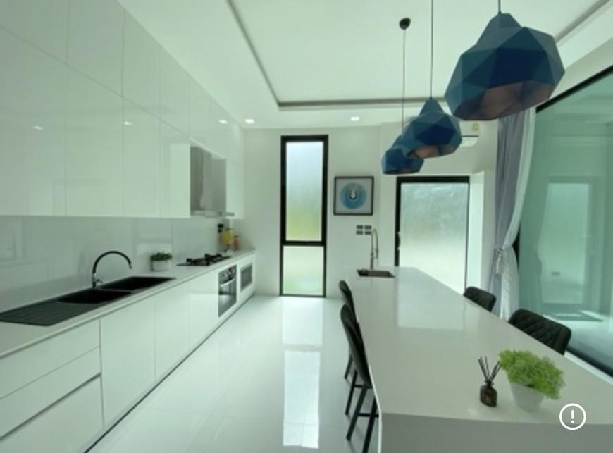 รูป 🏡✨ Pool Villa 2 ชั้น สไตล์ Modern ให้เช่า ทำเลแม่เหียะ เชียงใหม่ | 3 ห้องนอน | สระว่ายน้ำส่วนตัว ✨🏡  #A8-V0060 - รูปที่ 25/29