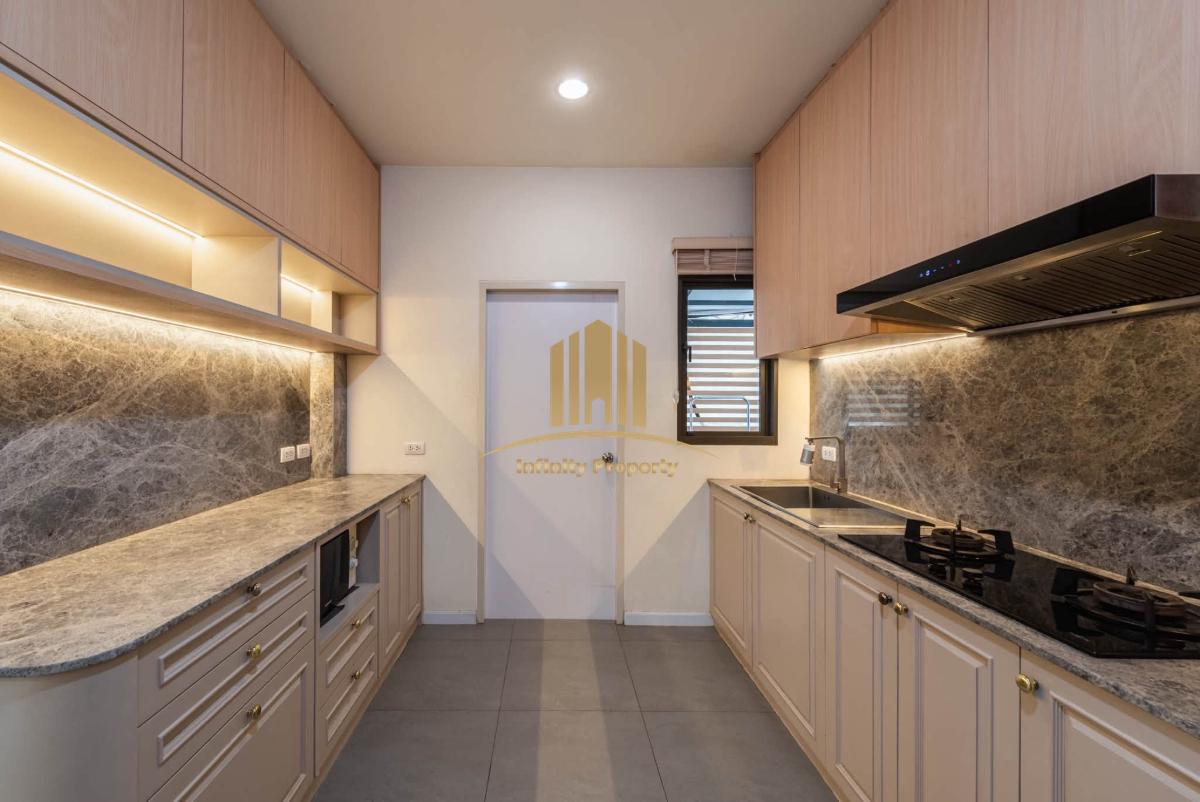 รูป 🏡✨ ขายบ้านเดี่ยวหลังใหญ่ | ถนนข้าวหลาม 🌊 บางแสน บ้านใหม่มือ 1 พร้อมอยู่ ฟรีโอน - รูปที่ 5/12