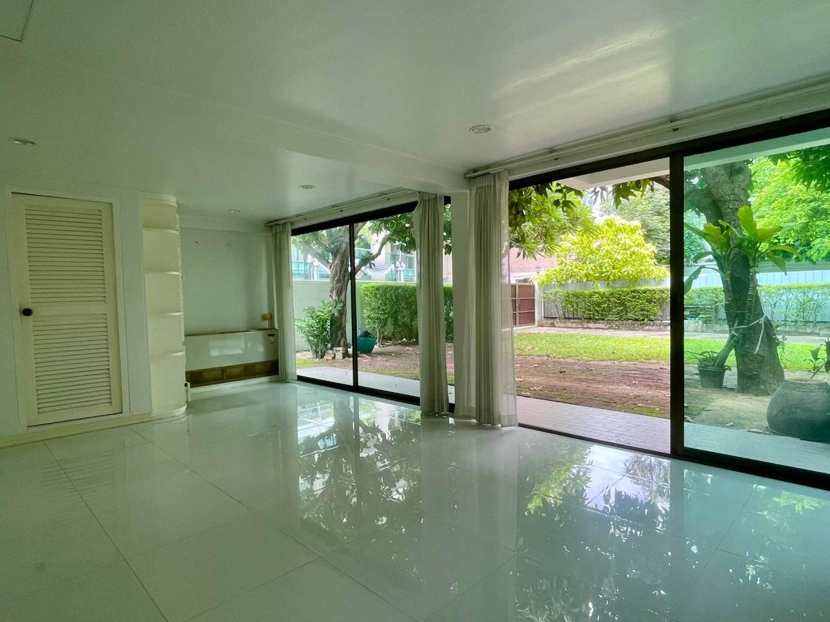 รูป 🏡✨ ขายบ้านเดี่ยวพร้อมที่ดิน Freehold | ซอยร่วมฤดี – เพลินจิต - รูปที่ 2/8
