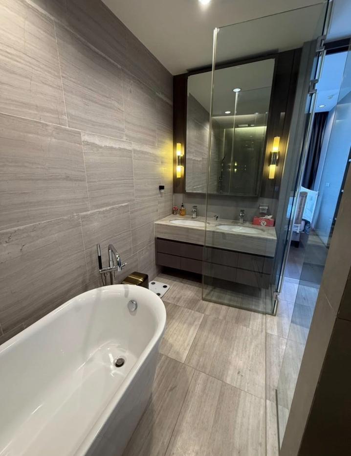 รูป MN023991 | 3 ห้องนอน | 2 ห้องน้ำ | BTS Surasak | 85 ตร.ม. | 75,000 บาท/เดือน | ชั้น 30 — The Diplomat Sathorn กรุงเทพฯ - รูปที่ 2/10