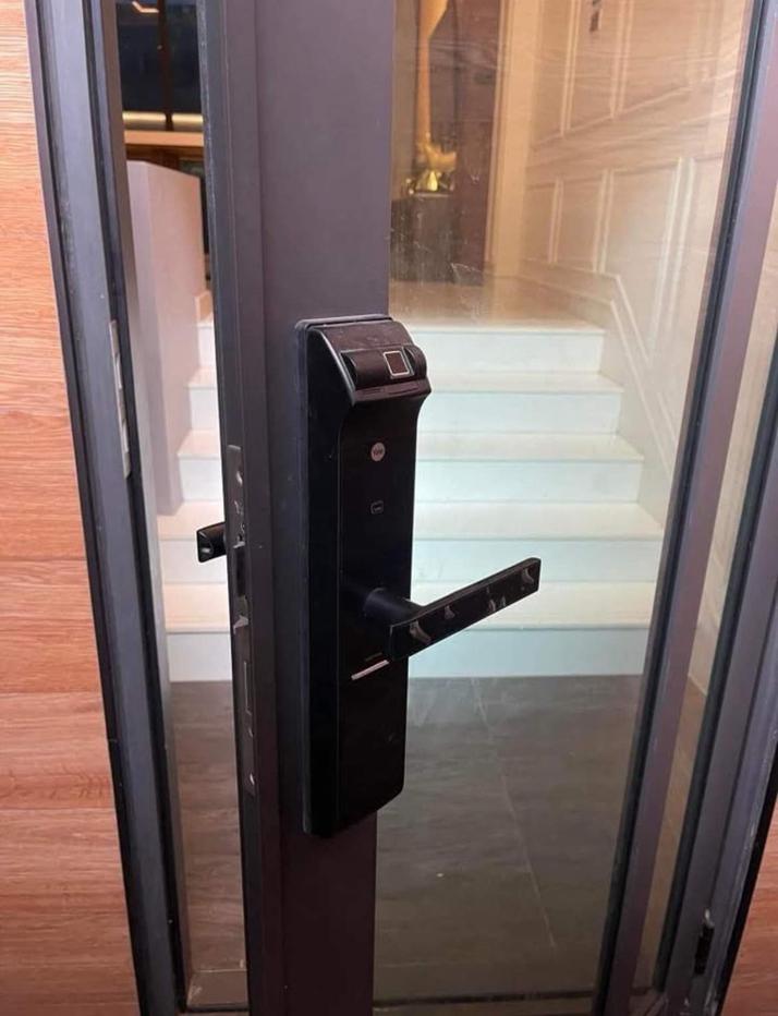 picture MN019572 | 3Bed | 4Bath | BTS Phahonyothin 24 | 255sqm | THB 140,000/mo | Fl.1 — The Eight Chatuchak Ratchada Bangkok - 1/10