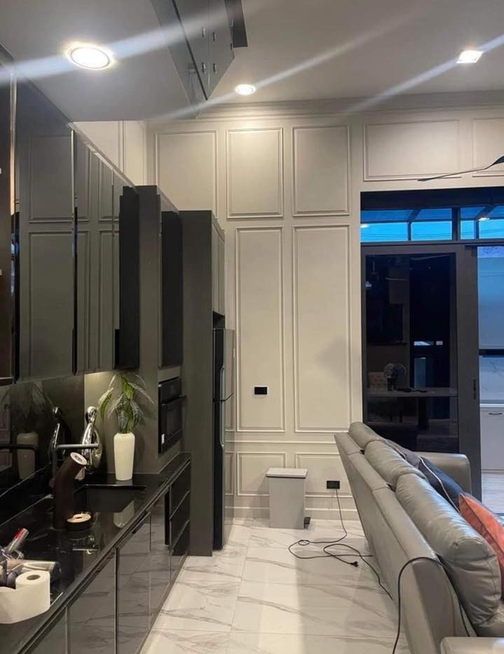 picture MN019572 | 3Bed | 4Bath | BTS Phahonyothin 24 | 255sqm | THB 140,000/mo | Fl.1 — The Eight Chatuchak Ratchada Bangkok - 5/10