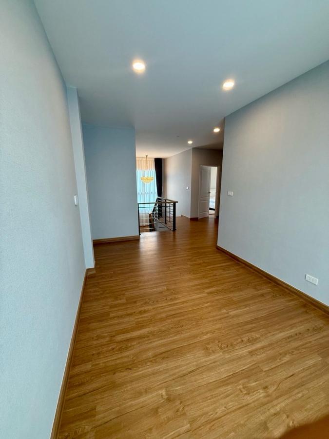 รูป 🏡#MT2609_157🏡💥ด่วน💥ว่างชัวร์ รีบคลิก ก่อนหลุดมือ‼️ 𝗙𝗼𝗿 𝗥𝗲𝗻𝘁9️⃣0️⃣ k.🔥 ใกล้ รถไฟฟ้าสายสีแดง โครงการ เซนโทร วิภาวดี - รูปที่ 26/54