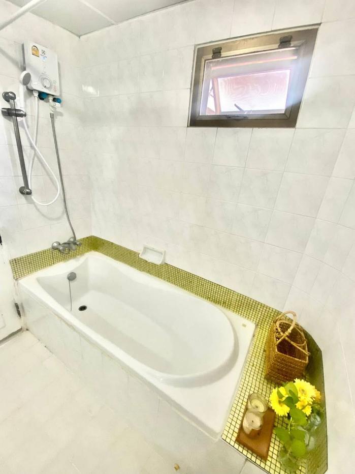 picture MN009553 | 1Bed | 1Bath | MRT Phetchaburi | 50sqm | THB 16,000/mo | Fl.8 — Rin House Bangkok - 2/10