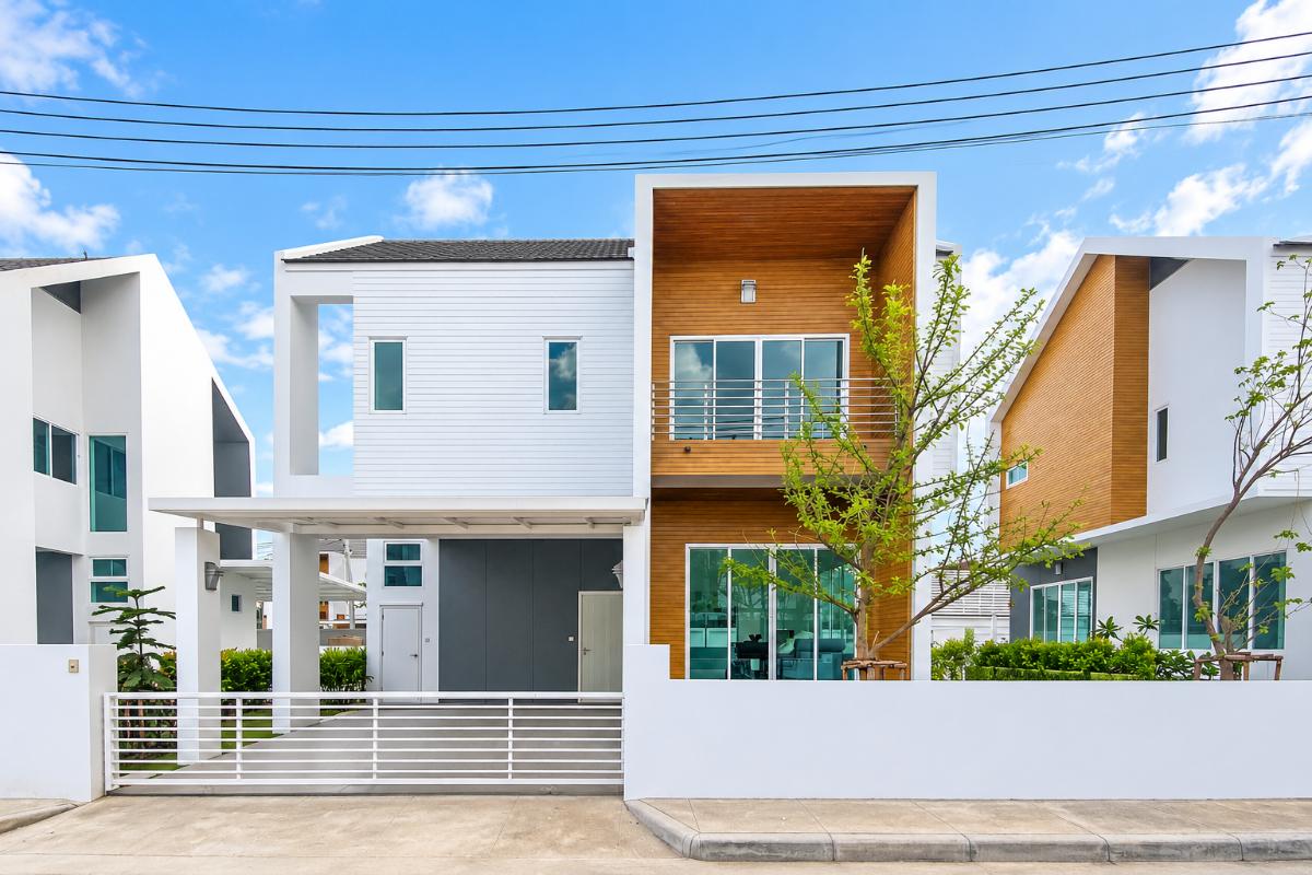 รูป 🏡✨ บ้านเดี่ยว 2 ชั้นให้เช่า ทำเลแม่ริม เชียงใหม่ | 3 ห้องนอน 3 ห้องน้ำ | บ้านในโครงการ รปภ. 24 ชม. ✨🏡  #AMR-H0327 - รูปที่ 1/15