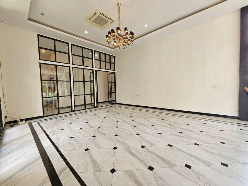 รูป 🌳🏡 ขาย ที่ดินพร้อมอาคาร แปลงใหญ่ 🚗✨ LAND WITH BUILDING AT BEARING ✨ NO-055 - รูปที่ 9/21