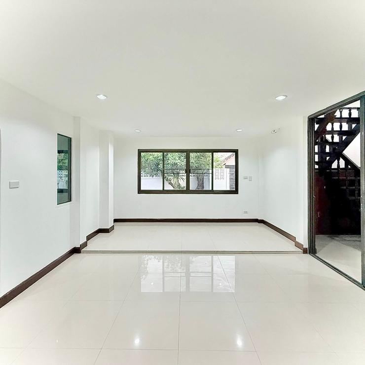รูป ให้เช่าบ้านเดี่ยว นวมินทร์ 81 แยก 3-35  จดบริษัทได้ แบบ 8ห้องนอน 3ห้องน้ำ - รูปที่ 4/14