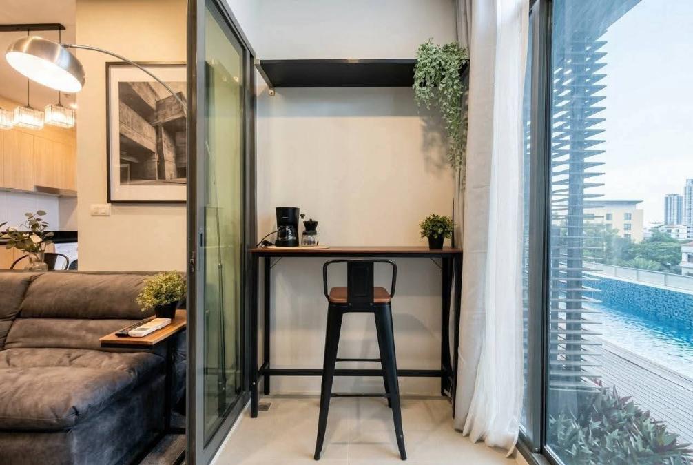 รูป ⚡ ห้องติดสระเปิดลงได้เลย รีโนเวทใหม่สไตล์คาเฟ่ | 1 Bed Plus ใกล้ BTS อุดมสุข โดยเซลล์ประจำโครงการ • นัดชมห้องฟรี ทักด่วน! 🏊‍♂️✨ - รูปที่ 11/11