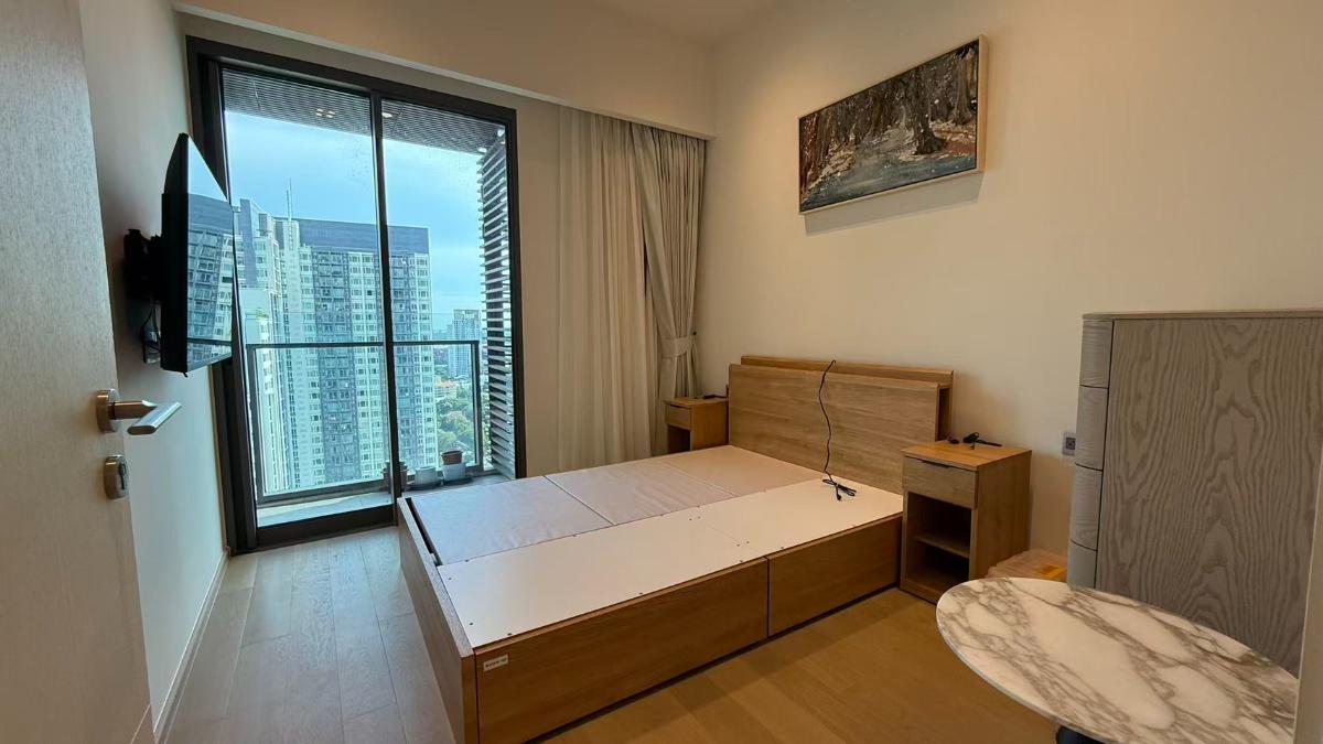 picture 2 bedrooms for rent at The Strand thonglor - 6/10