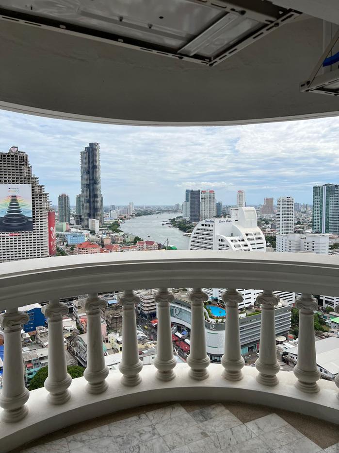 picture State Tower Silom | River View 1BR | 68 sq.m. | Near BTS | 23,000/month - 9/12