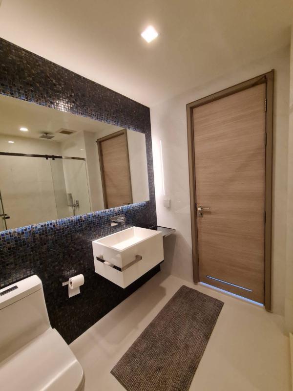 รูป MN010187 | 2 ห้องนอน | 2 ห้องน้ำ | MRT Hua Lamphong | 80 ตร.ม. | 45,000 บาท/เดือน | ชั้น 20 — The Room Rama 4 กรุงเทพฯ - รูปที่ 3/9