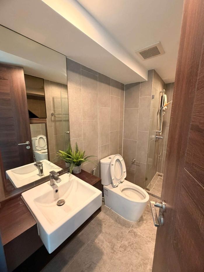 picture AA676321 | 1Bed | 1Bath | 41sqm | THB 27,000/mo | Fl.40 — C Ekkamai Ekkamai - 7/8