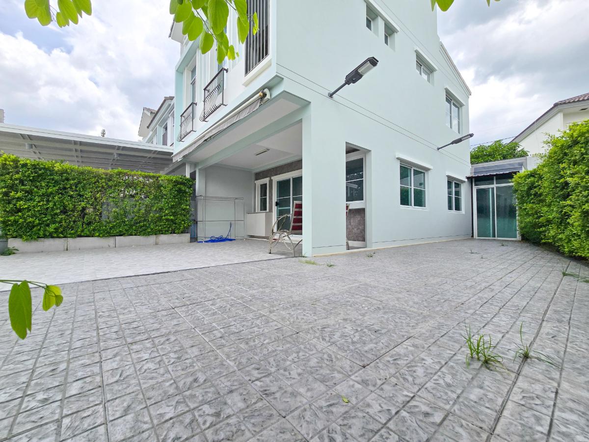 รูป ขาย-ให้เช่า ทาวน์โฮม อินดี้ 2 บางนา-รามคำแหง2 ขนาด 140 ตรม. 4 ห้องนอน 3 ห้องน้ำ | ✨ บ้านแปลงมุม ใกล้คลับเฮ้าส์ หน้าบ้านไม่ชนใคร พร้อมเข้าอยู่ - รูปที่ 3/20