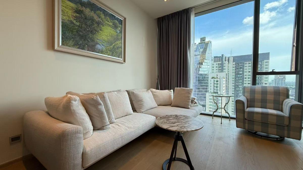 picture 2 bedrooms for rent at The Strand thonglor - 2/10