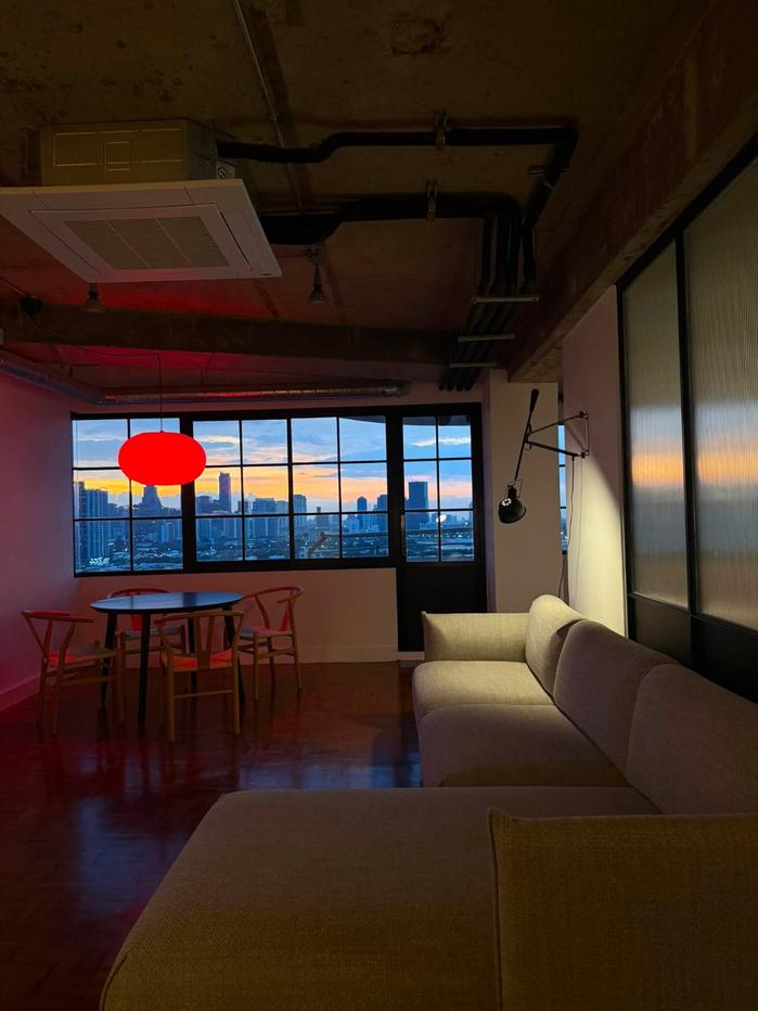 picture 🔥 17th-Floor Corner Unit with Tenant! 2 Bedrooms | 82 SQ.M. | - 5/6