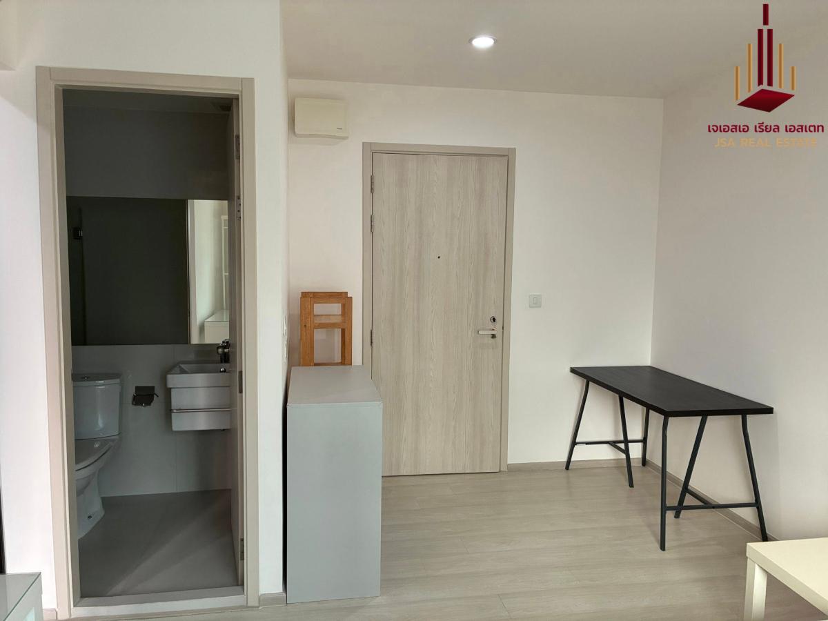 picture ✨ For Sale: Life Asoke Condo ✨ 💰 Only 4,100,000 THB - 3/5