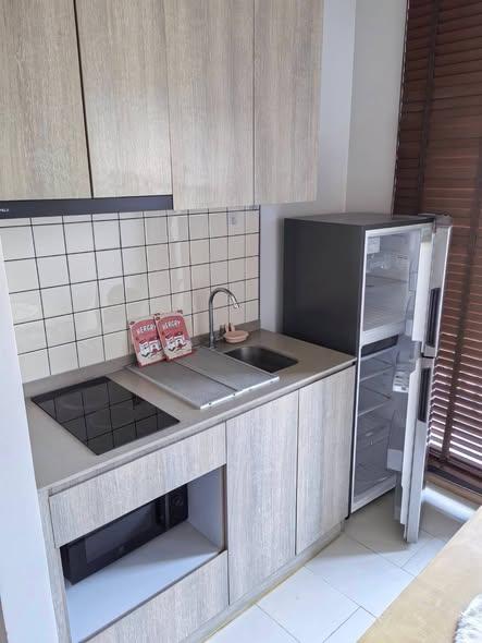 รูป AA673150 | 1 ห้องนอน | 1 ห้องน้ำ | ARL Ramkhamhaeng | 30 ตร.ม. | 18,000 บาท/เดือน | ชั้น -1 — metris Pattanakarn Ekamai - รูปที่ 4/5