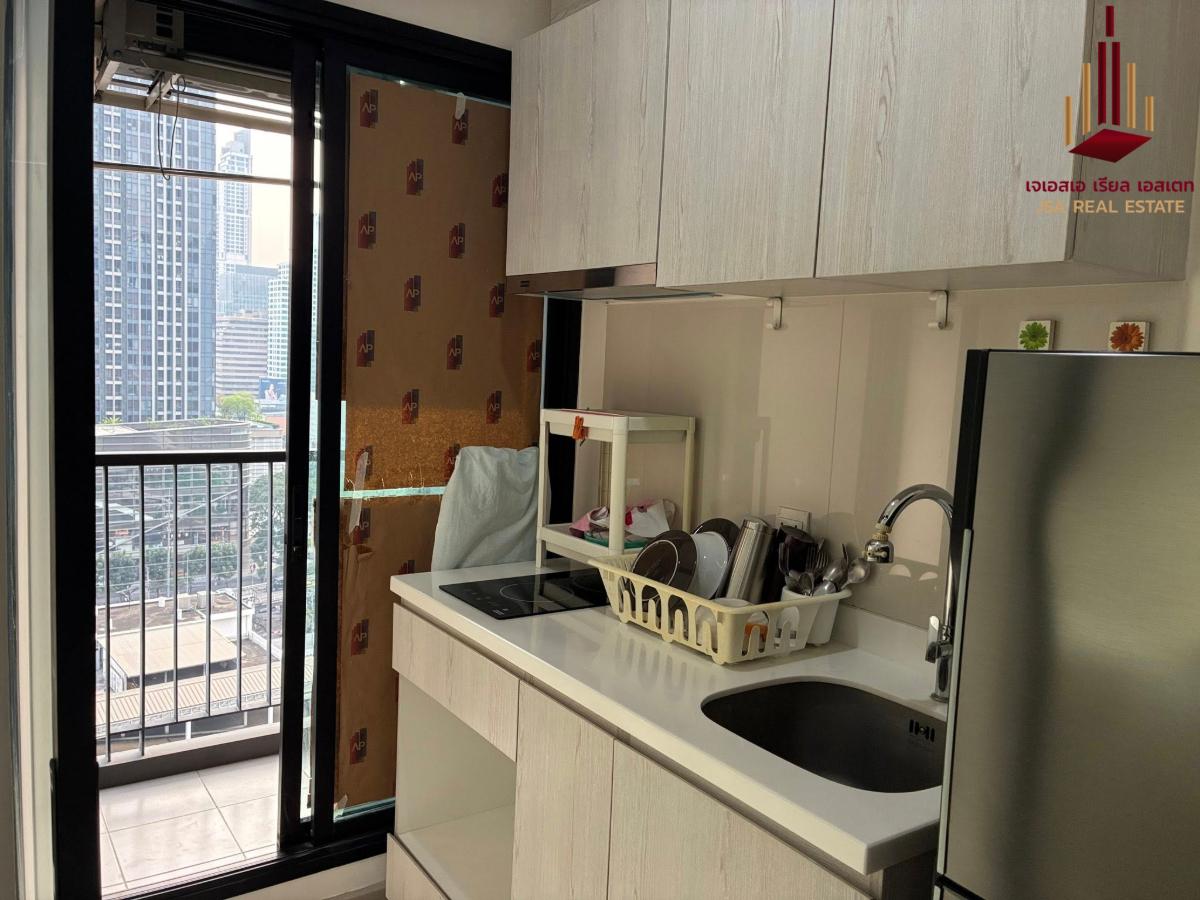 picture ✨ For Sale: Life Asoke Condo ✨ 💰 Only 4,100,000 THB - 4/5