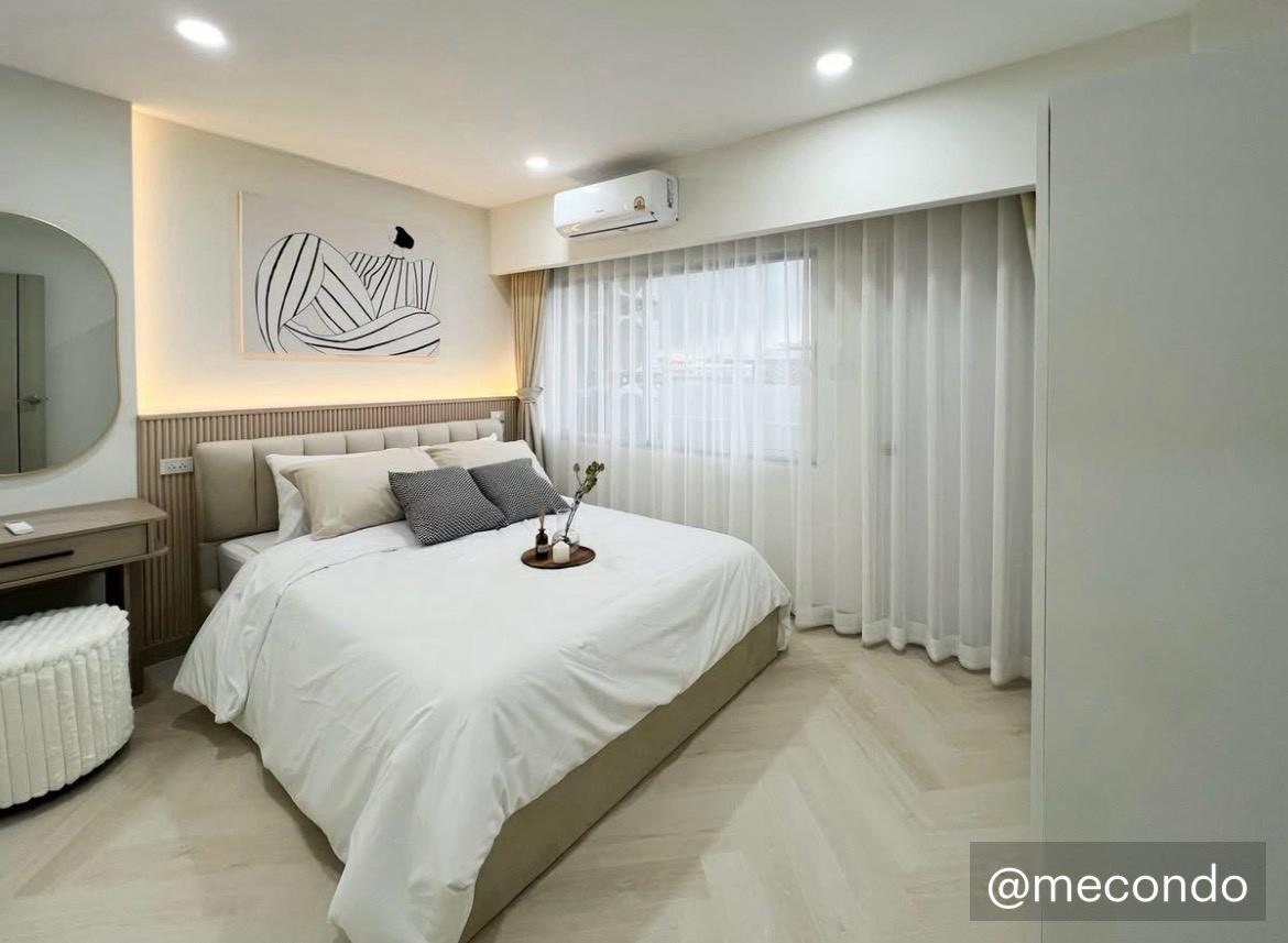 รูป ME2500593 ขายคอนโด 2 นอน The Trio Garden ศรีนครินทร์ ห้องแต่งใหม่ ใกล้ MRT สถานีศรีนครินทร์ 38 - รูปที่ 1/13
