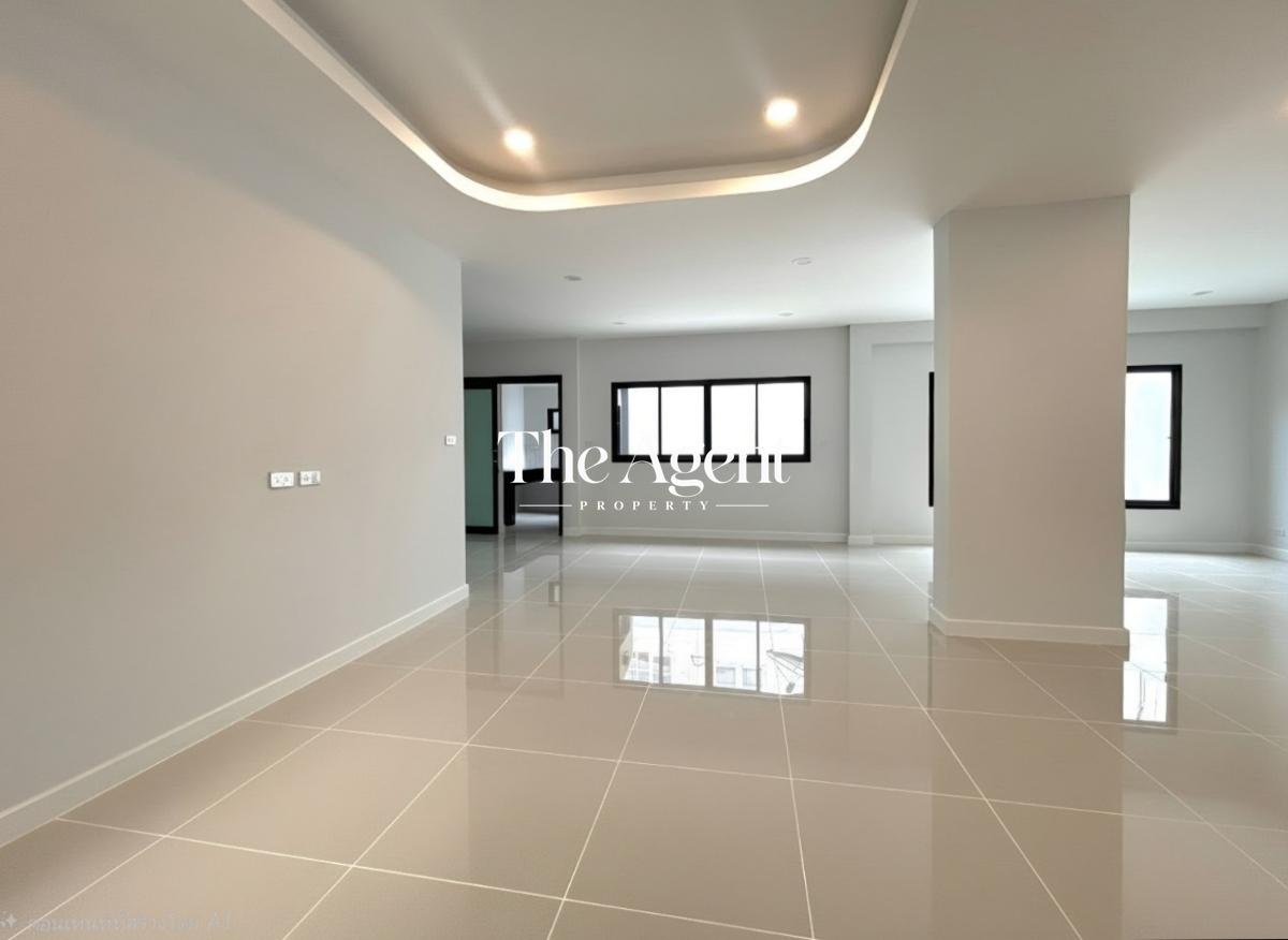 รูป ขายบ้านเดี่ยว รีโนเวทใหม่ทั้งหลัง หลังริม เพอร์เฟค เพลส รามคำแหง 164 เนื้อที่ 65.3 ตร.ว. 4 นอน 2 น้ำ ใกล้ The Paseo และสุวรรณภูมิ โปรฯ ลดทันที 5 แสน - รูปที่ 4/17